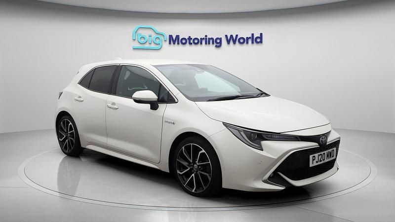 Used 2020 Toyota Corolla | £17,800 (Fair price) - Image 1/4