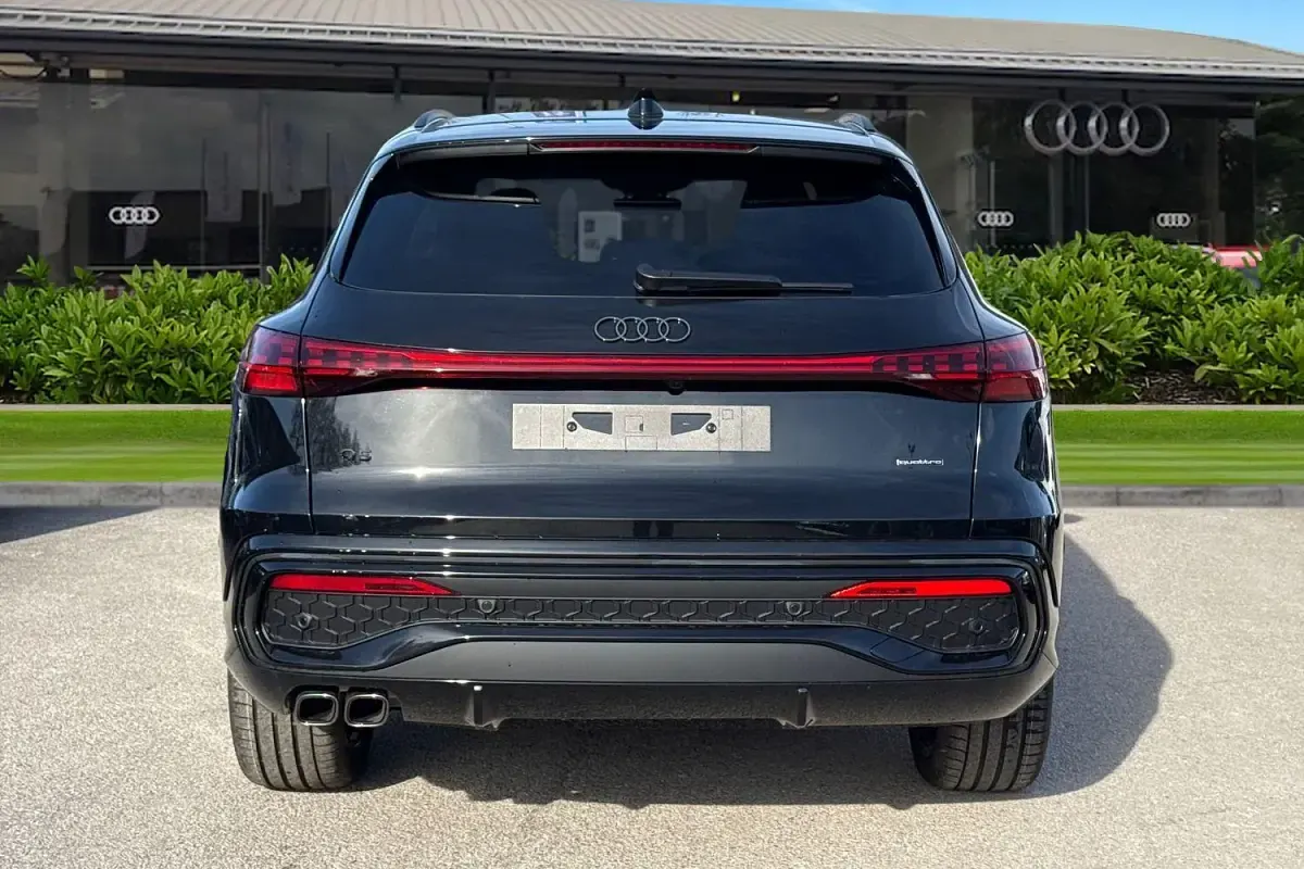 New Audi Q5 Advanced 204 HP (150 kW) 2026 Grey SUV