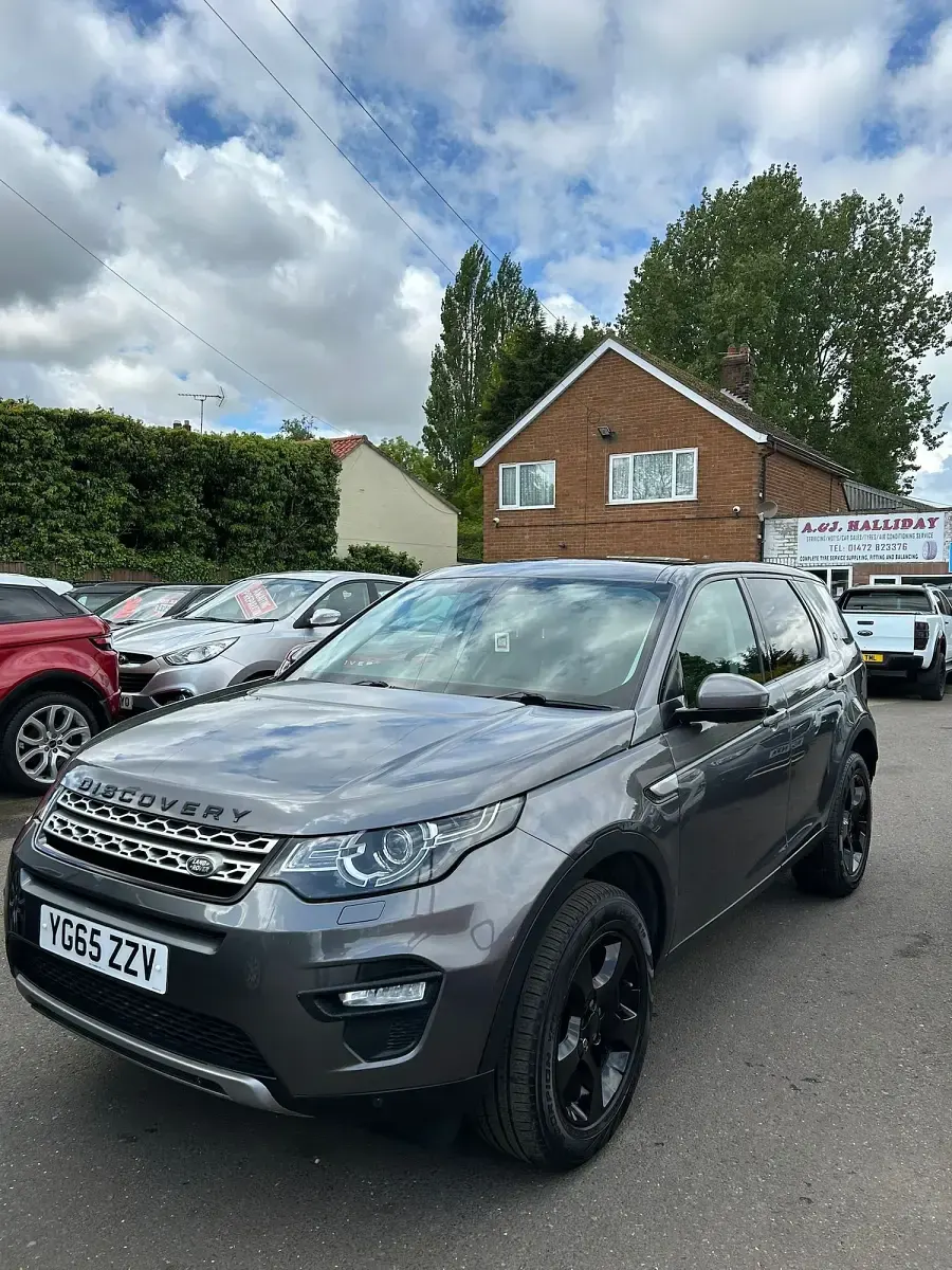 Used Land Rover Discovery Sport HSE 150 HP (110 kW) 2015 Grey SUV