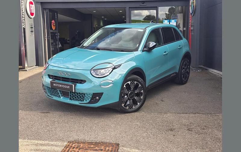 Nowe Fiat 600 La Prima 99 KM (72 kW) 2025 Other SUV