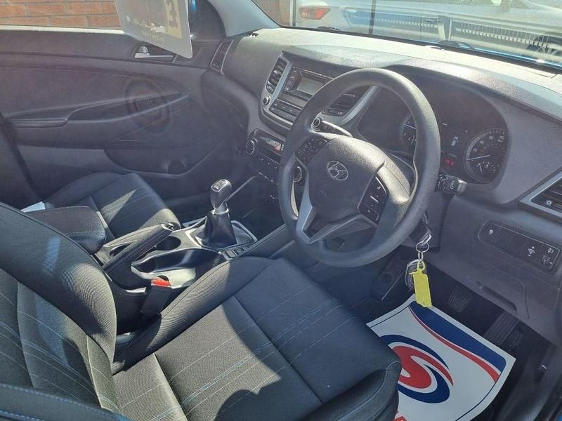 Used Hyundai Tucson 116 HP (85 kW) 2018 Blue SUV