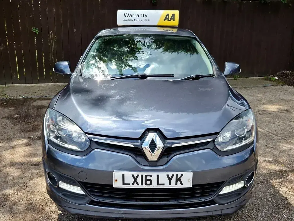 Used Renault Mégane III Dynamique 110 HP (80 kW) 2016 Grey Hatchback