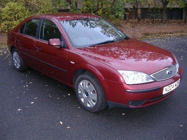 Red Used 2004 Ford Mondeo Hatchback | £2,195 - Image 1/1