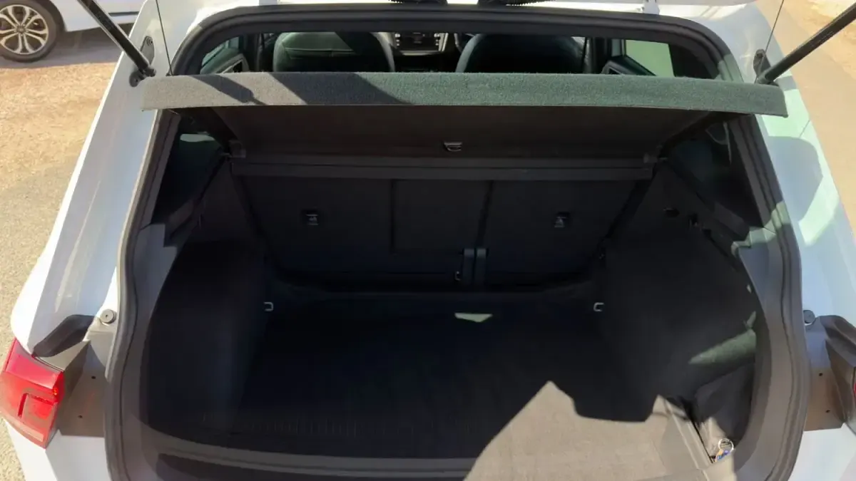 Usado VW Tiguan R-line 150 CV (110 kW) 2021 Blanco SUV