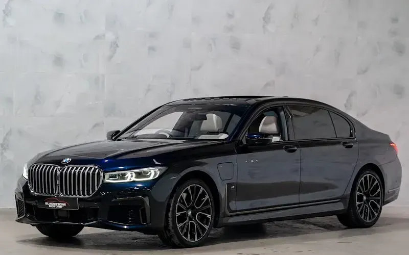 Used BMW 745e M Sport 394 HP (289 kW) 2022 Sedan