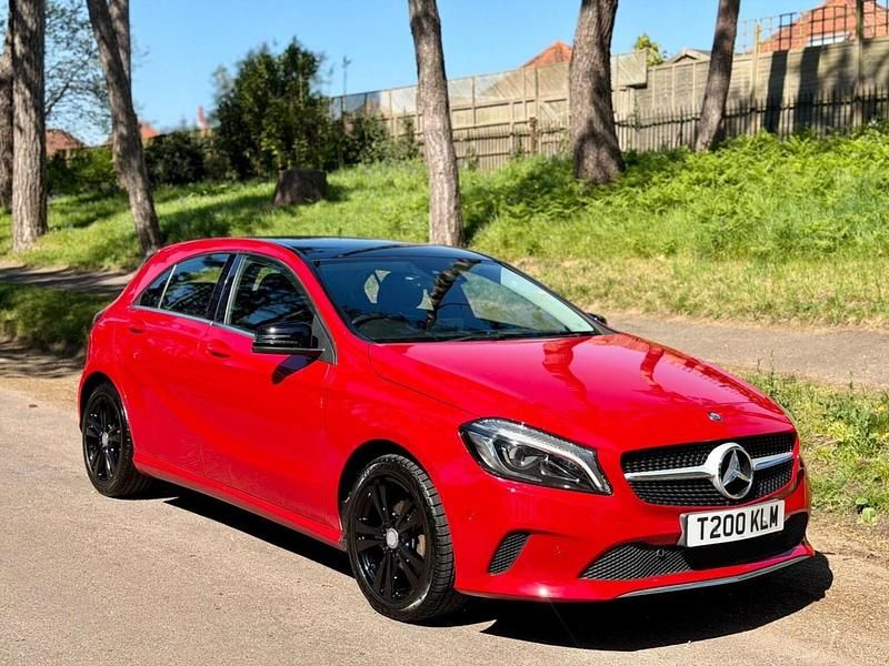 Used Mercedes A180 Premium 2016 Red Hatchback