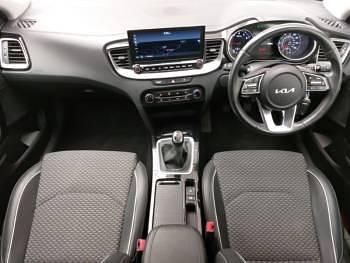 Used Kia XCeed 118 HP (86 kW) 2021 Orange SUV