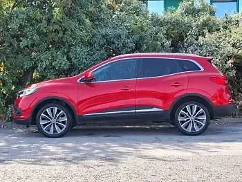 Used Renault Kadjar Iconic 160 HP (117 kW) 2020 Red SUV