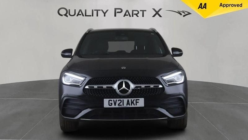 Used Mercedes GLA250 Exclusive 2021 Black SUV