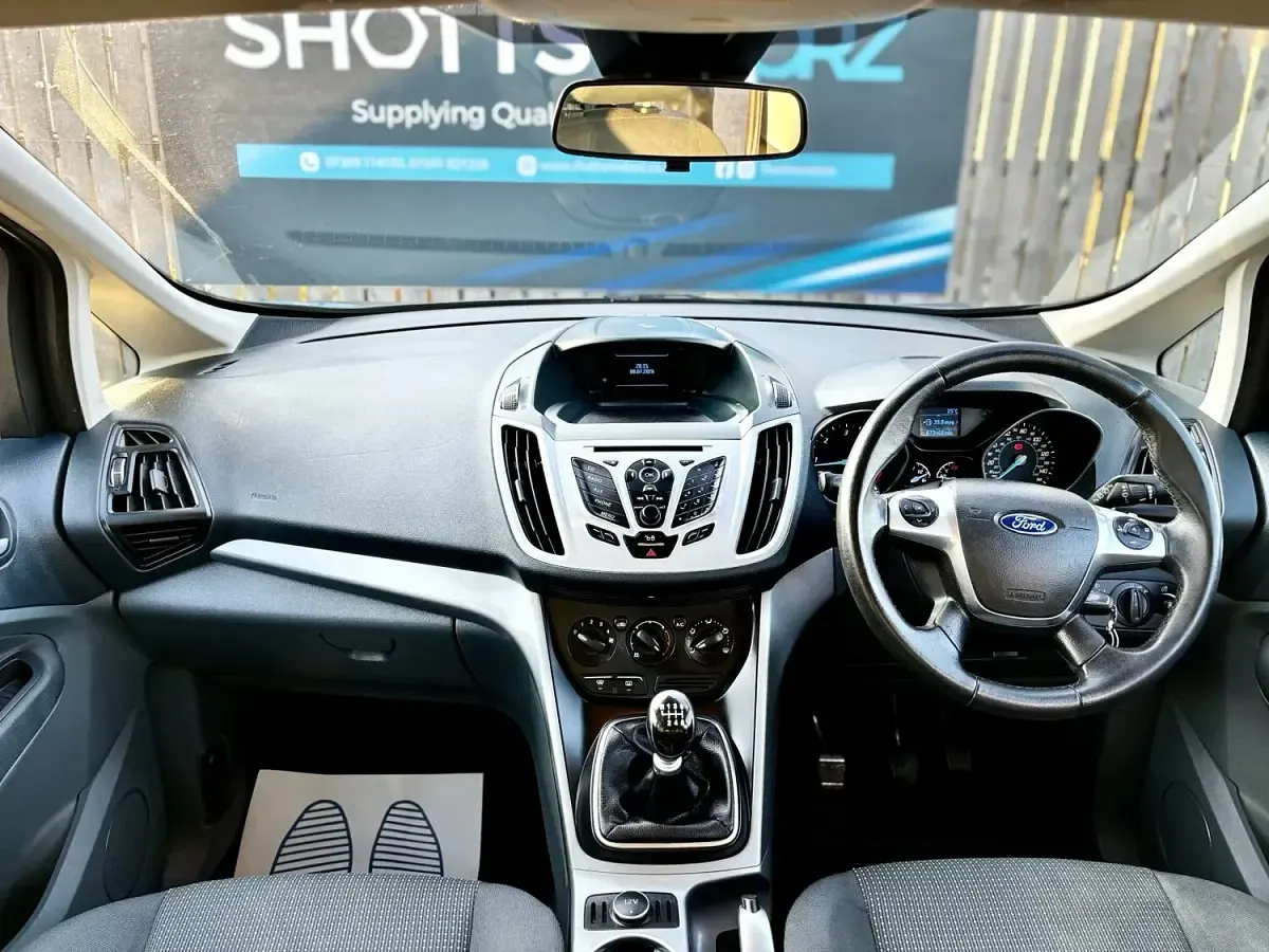 Used Ford Grand C-Max Zetec 115 HP (84 kW) 2013 Blue MPV