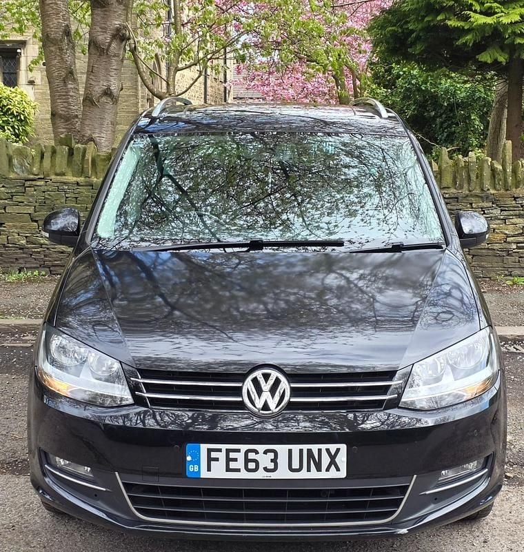 Used VW Sharan SEL 177 HP (130 kW) 2013 Black MPV