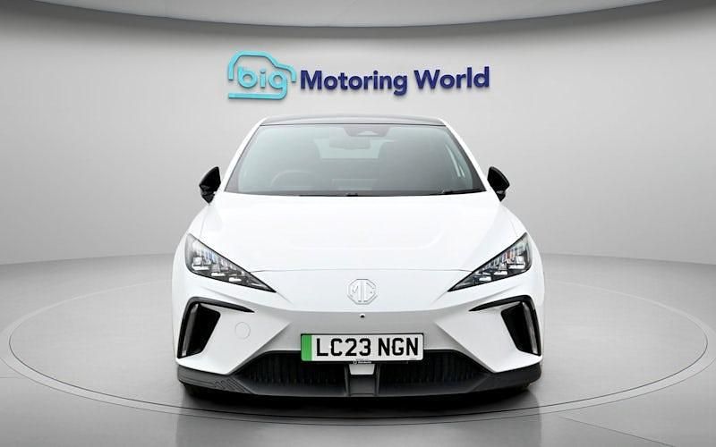 Used MG MG4 EV Trophy 150 kW (204 HP) 2025 Hatchback