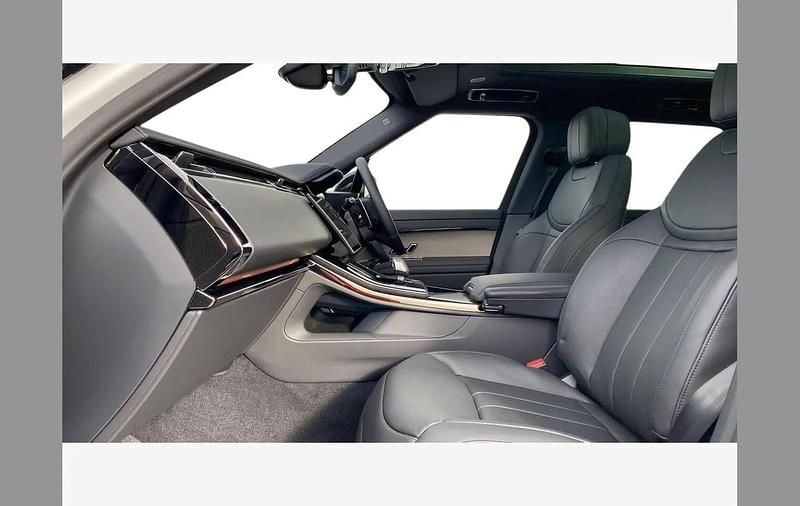 New Land Rover Range Rover Sport SE Dynamic 460 HP (338 kW) 2026 Fuji white SUV