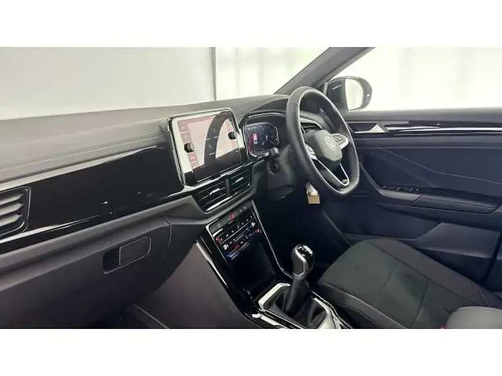 Used VW T-Roc Style 150 HP (110 kW) 2024 Grey SUV