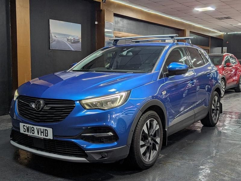 Used Vauxhall Grandland X Sport 130 HP (95 kW) 2018 Blue SUV