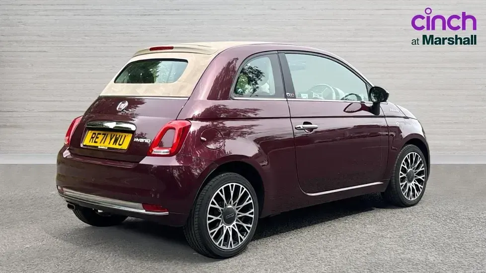 Used Fiat 500 Dolcevita 70 HP (51 kW) 2021 Red Cabriolet