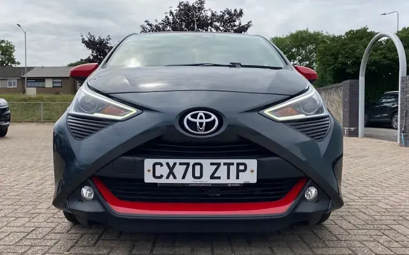 Used Toyota Aygo Trend 72 HP (52 kW) 2020 Grey Hatchback