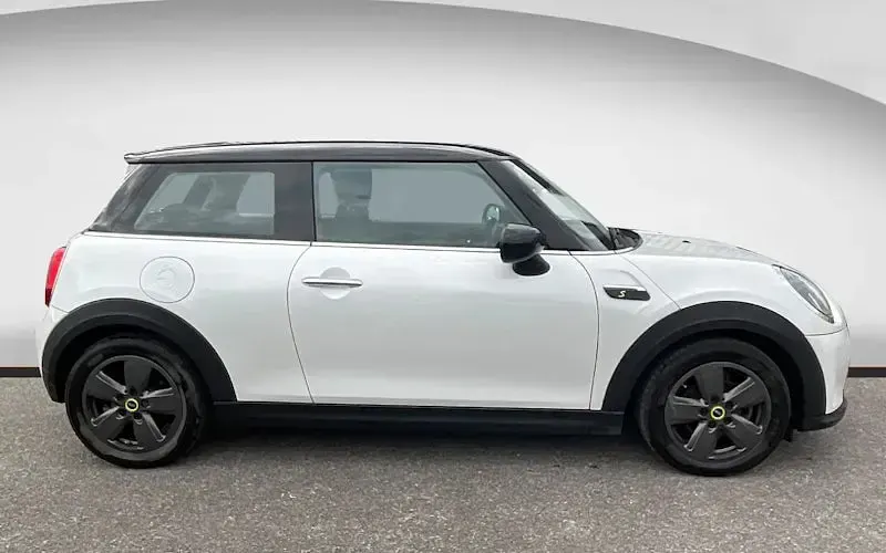 Used Mini Cooper S Level 1 135 kW (184 HP) 2023 Hatchback