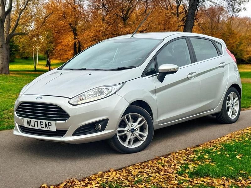 Used Ford Fiesta Zetec 2017 Silver Hatchback