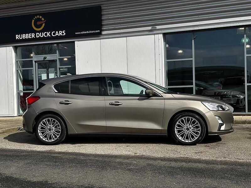 Used Ford Focus Titanium X 125 HP (91 kW) 2019 Silver Hatchback