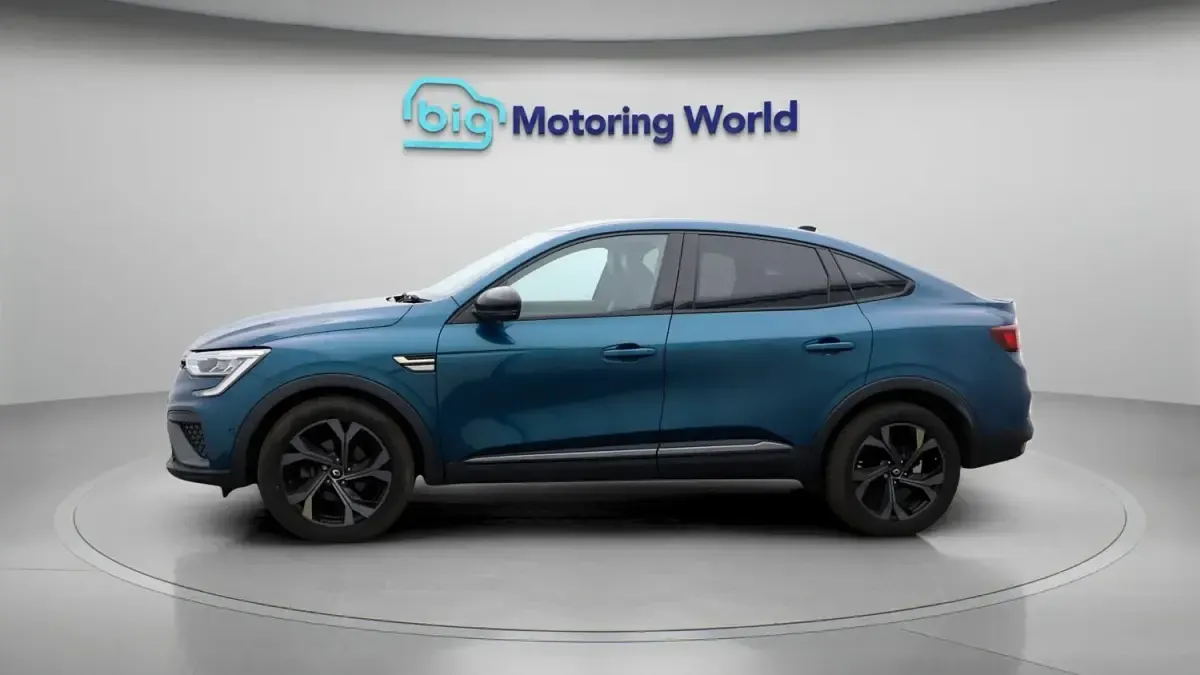 Używany Renault Arkana Engineered 2023 Niebieski SUV