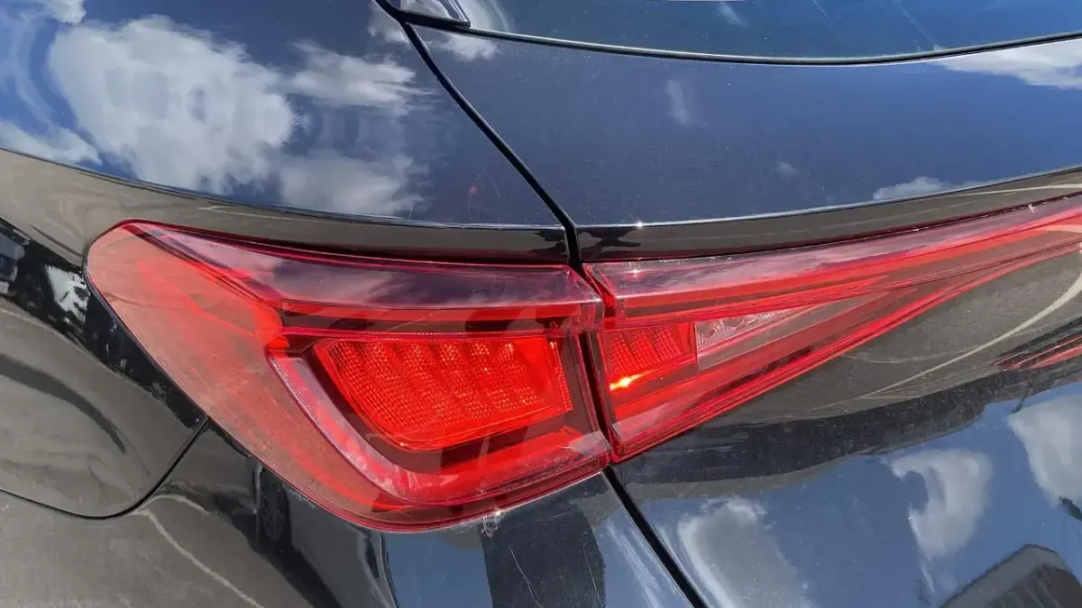 Used Cupra Leon 148 HP (108 kW) 2024 Black Estate