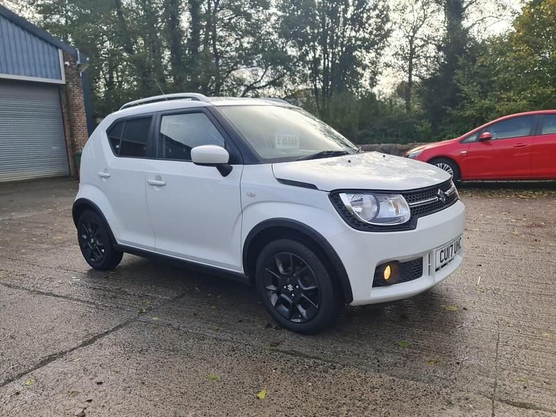 Used Suzuki Ignis SZ-T 90 HP (66 kW) 2017 White Hatchback