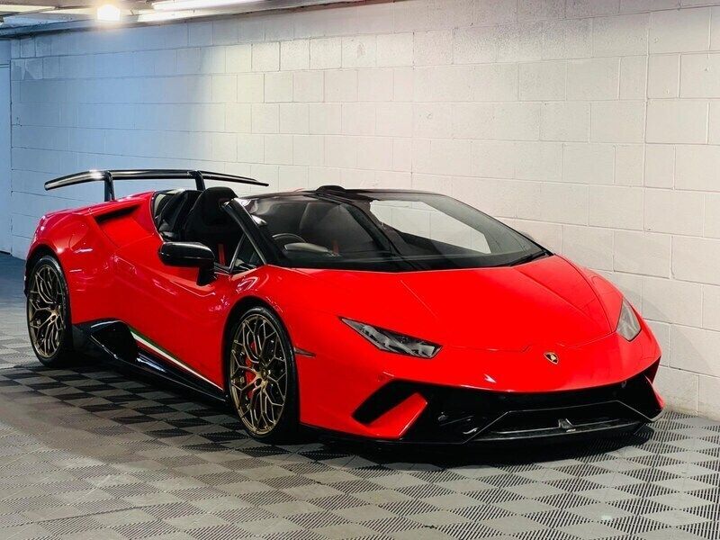 Red Used 2019 Lamborghini Huracán Cabriolet | £169,989 - Image 1/4