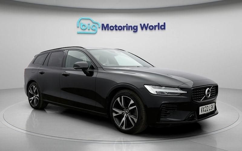 Used Volvo V60 R-Design 349 HP (256 kW) 2021 Black Estate