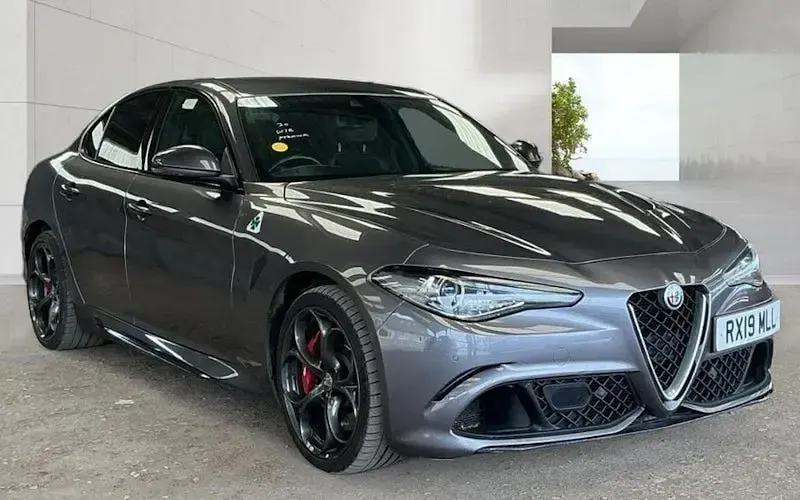 Usado Alfa Romeo Giulia Quadrifoglio 510 HP (375 kW) 2019 Sedan
