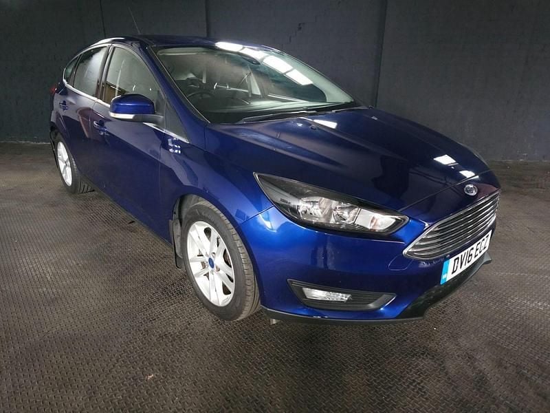 Blue Used 2016 Ford Focus Zetec Hatchback | £3,995 (Good price) - Image 1/3
