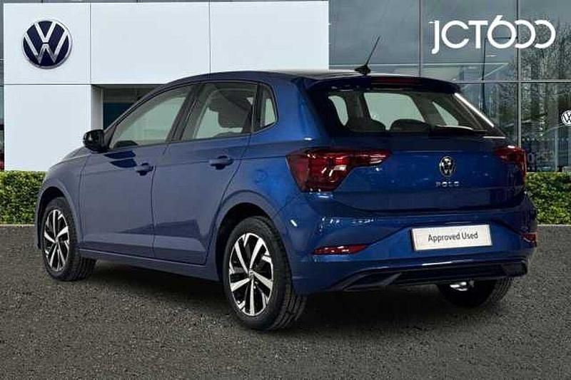 Used VW Polo Life 80 HP (58 kW) 2022 Blue Hatchback
