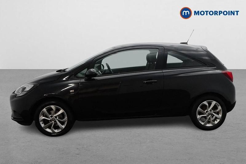 Used Vauxhall Corsa 90 HP (66 kW) 2016 Black Hatchback