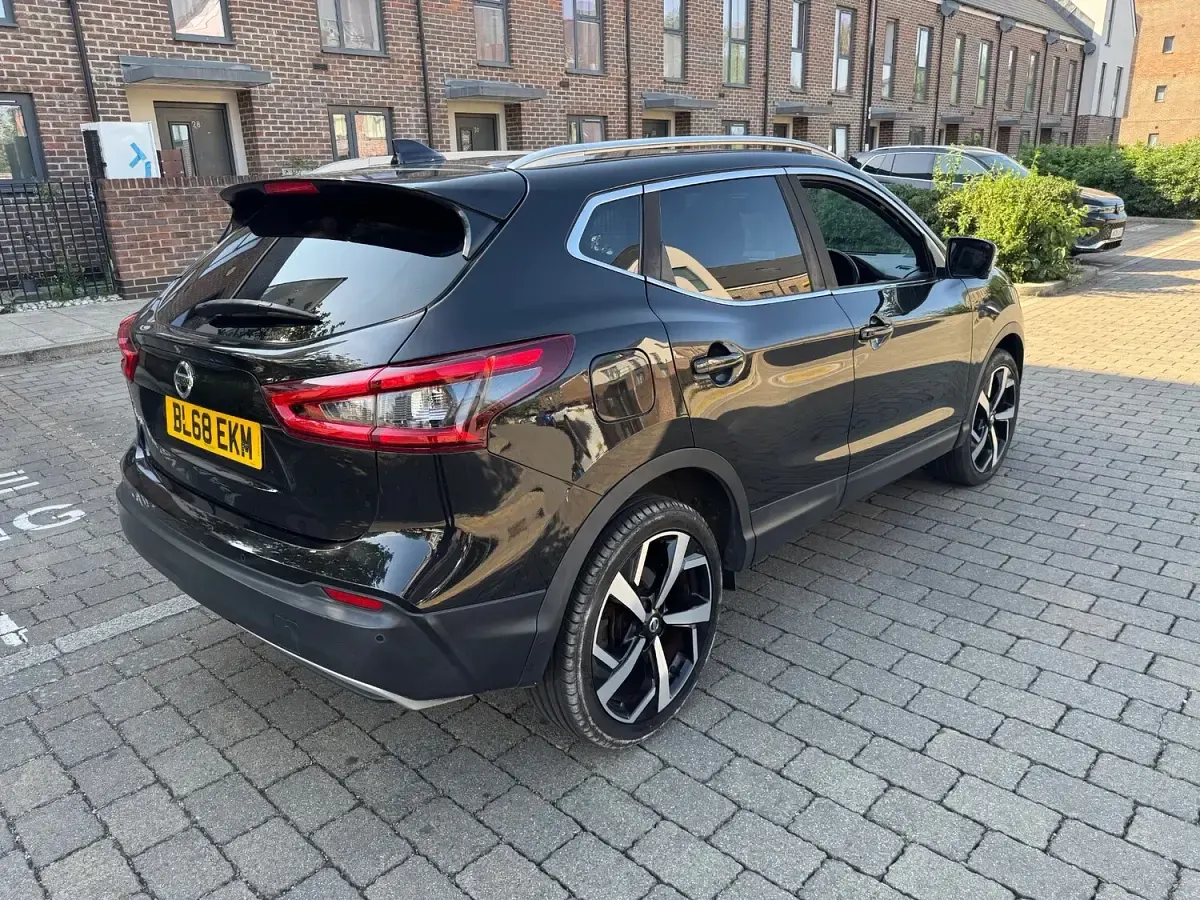 Used Nissan Qashqai Tekna+ 160 HP (117 kW) 2018 Black SUV