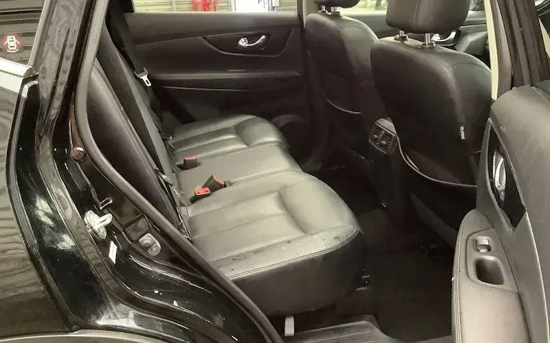 Used Nissan X-Trail S 150 HP (110 kW) 2020 Black SUV