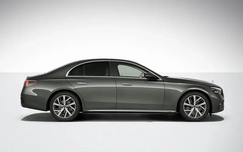 New Mercedes E200 Premium 204 HP (150 kW) 2026 Sedan