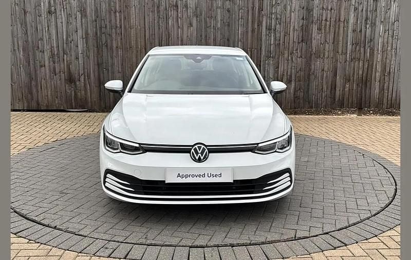 White Used 2023 VW Golf VIII Life Hatchback | £16,499 (Good price) - Image 1/4