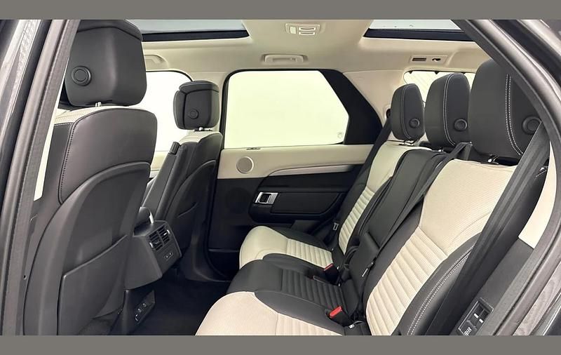Used Land Rover Discovery 5 HSE Dynamic 344 HP (253 kW) 2024 Grey SUV