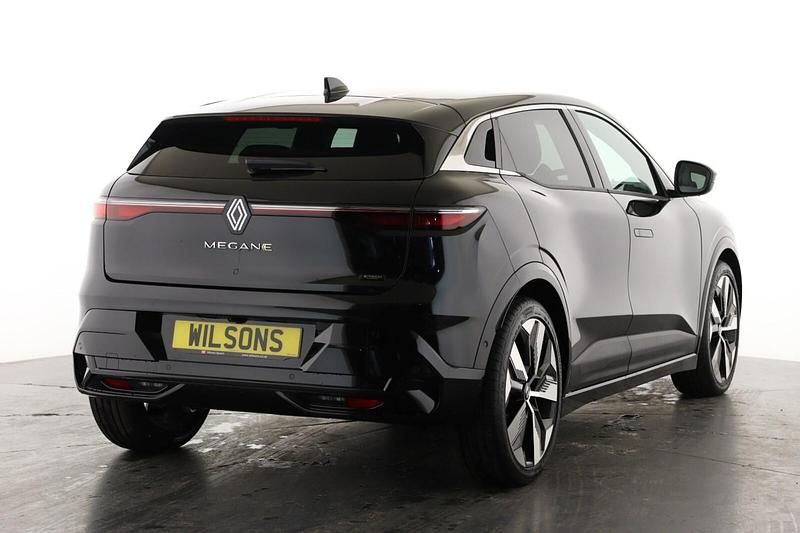 Used Renault Megane E-Tech Komfort 160 kW (218 HP) 2024 Black Hatchback