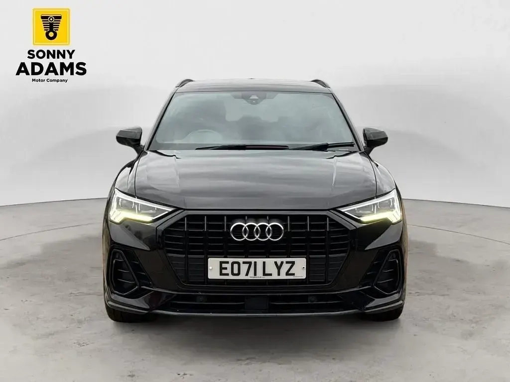 Second-hand Audi Q3 Black Edition 150 CP (110 kW) 2021 Negru SUV