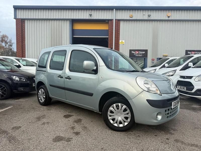 Grey Used 2011 Renault Kangoo Expression MPV | £5,999 (Expensive) - Image 1/4