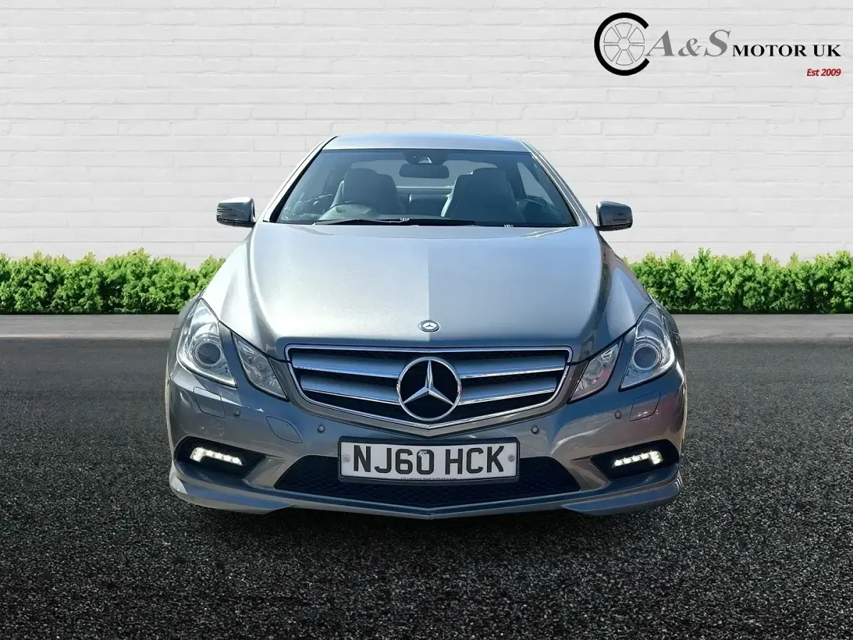 Begagnad Mercedes E350 228 HK (167 kW) 2010 Silver Sportkupé