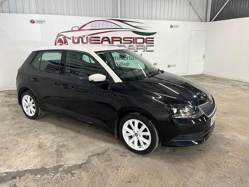 Black Used 2016 Skoda Fabia Colour Edition Hatchback | £7,199 (Fair price) - Image 1/4