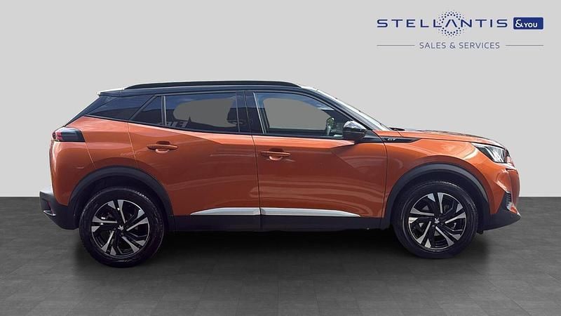 Used Peugeot 2008 GT 129 HP (94 kW) 2023 Orange SUV