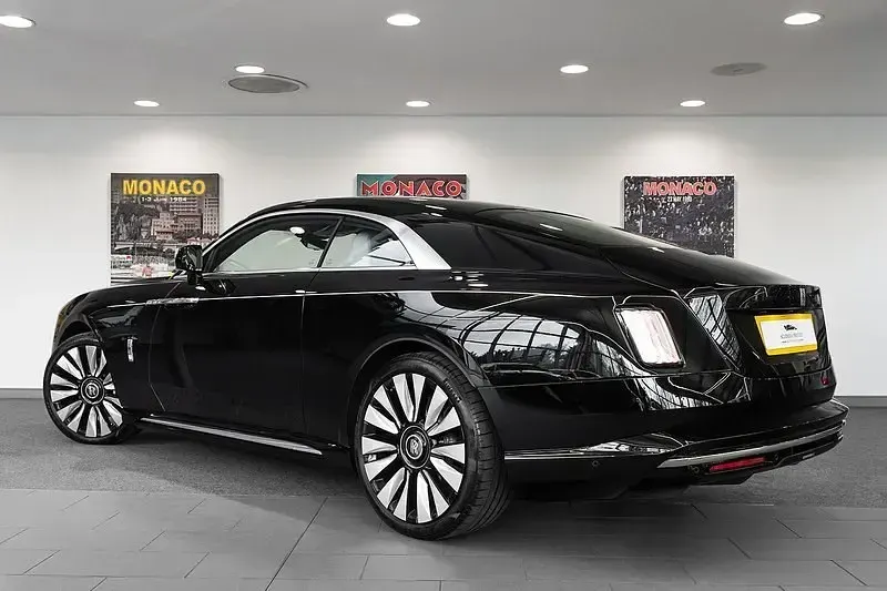 Novo Rolls Royce Spectre 430 kW (585 HP) 2025 Preto Coupé