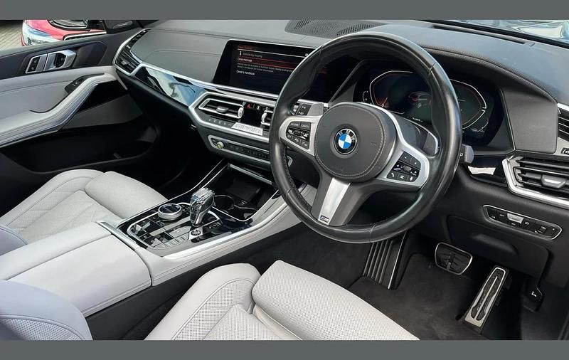 Used BMW X5 M Sport 281 HP (206 kW) 2022 Black SUV