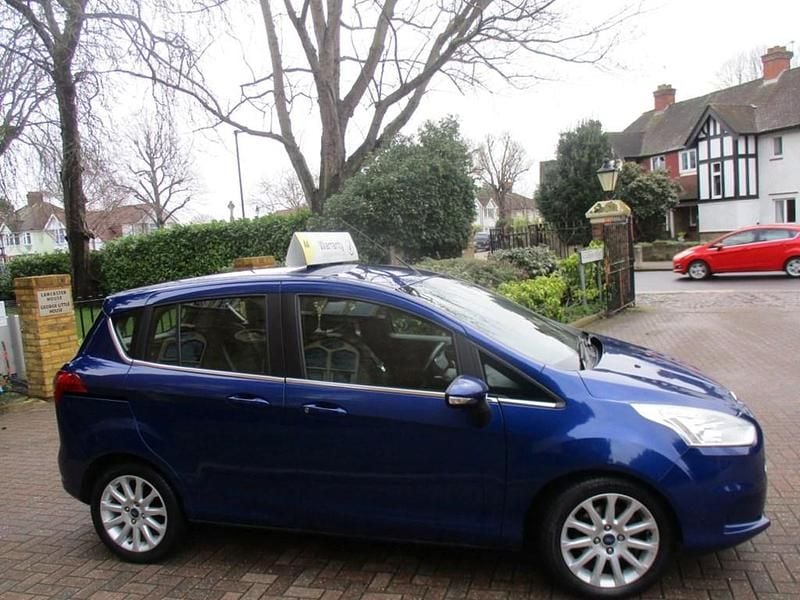 Used Ford B-MAX Titanium 100 HP (73 kW) 2014 Metallic blue MPV