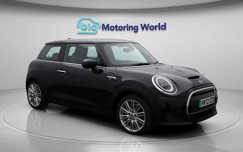 Used Mini Cooper Level 2 135 kW (184 HP) 2023 Hatchback