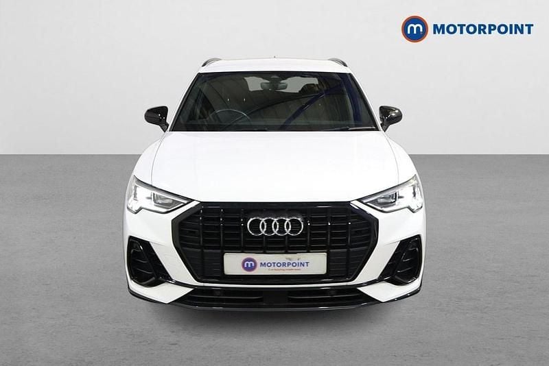 Używany Audi Q3 Black Edition 150 KM (110 kW) 2022 Biały SUV