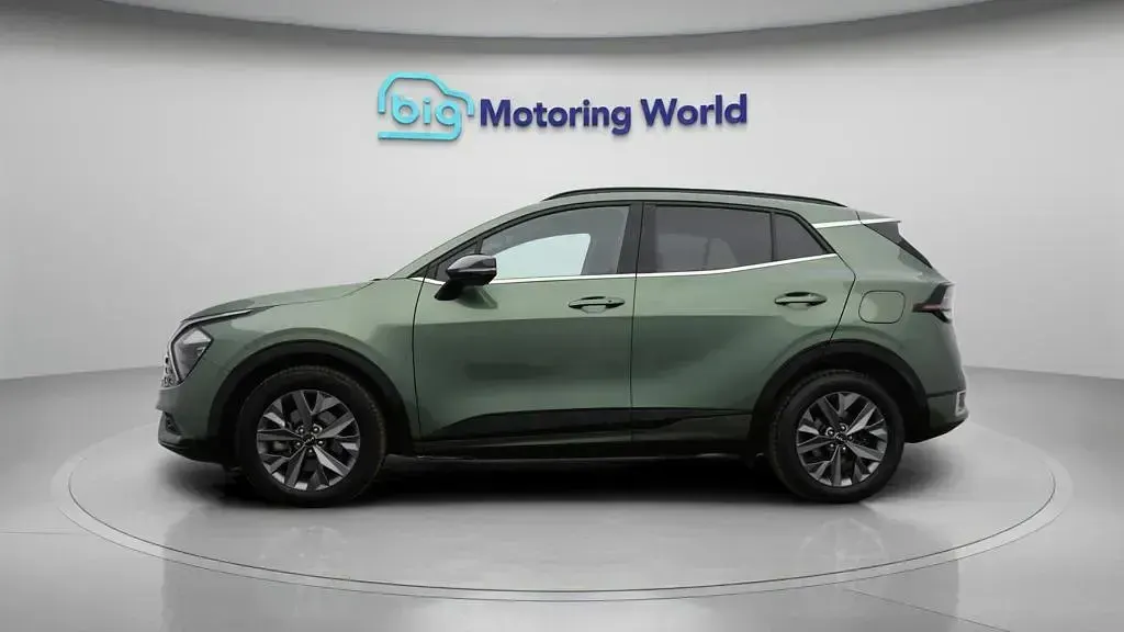Used Kia Sportage GT-Line 207 HP (152 kW) 2024 Green SUV